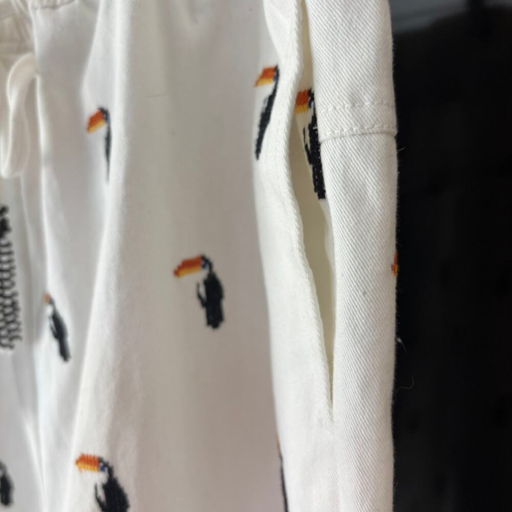 New Farm Rio Embroidered Beaded Tucano Toucan Pants White Size Small - Picture 8 of 11